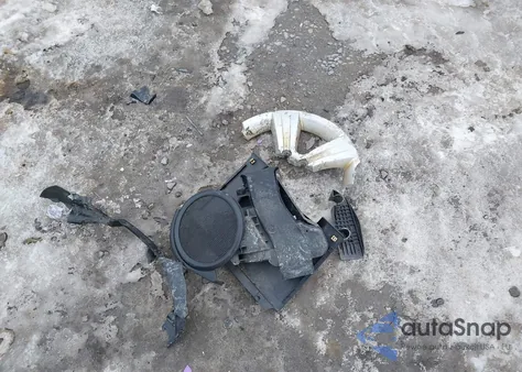 2016 Jeep Compass Sport z USA, uszkodzony, nr VIN 1C4NJDBB8GD778543